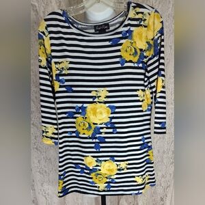 Susie Rose Black White Stripe Yellow Rose Print knit top NWOT